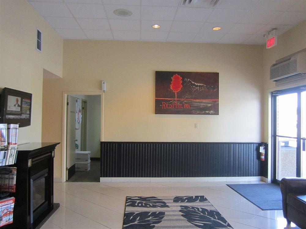 Red Pine Inn & Conference Centre Alliston Buitenkant foto