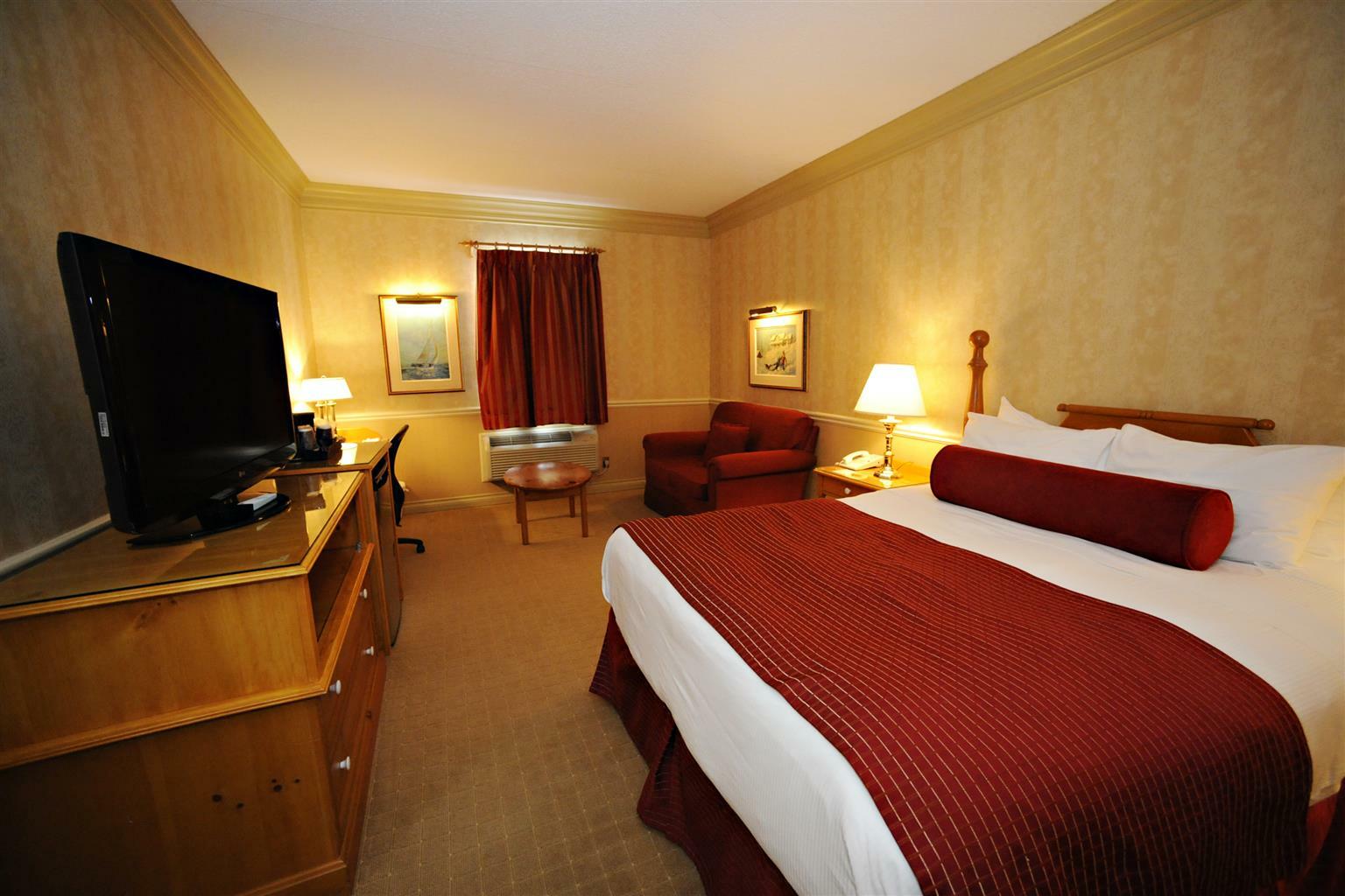 Red Pine Inn & Conference Centre Alliston Buitenkant foto